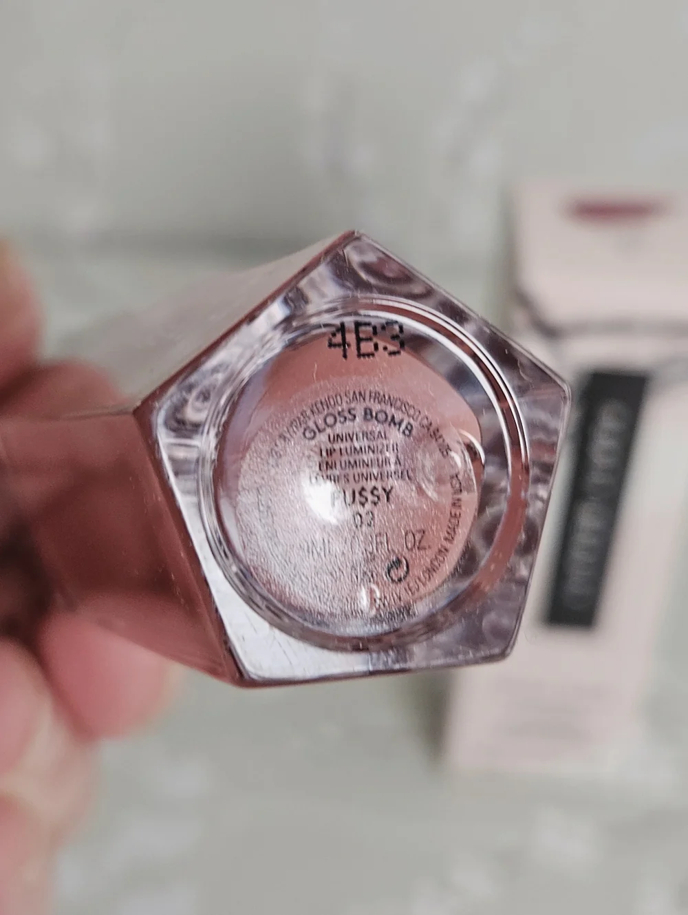 Fenry Beauty Gloss Bomb Fussy New
